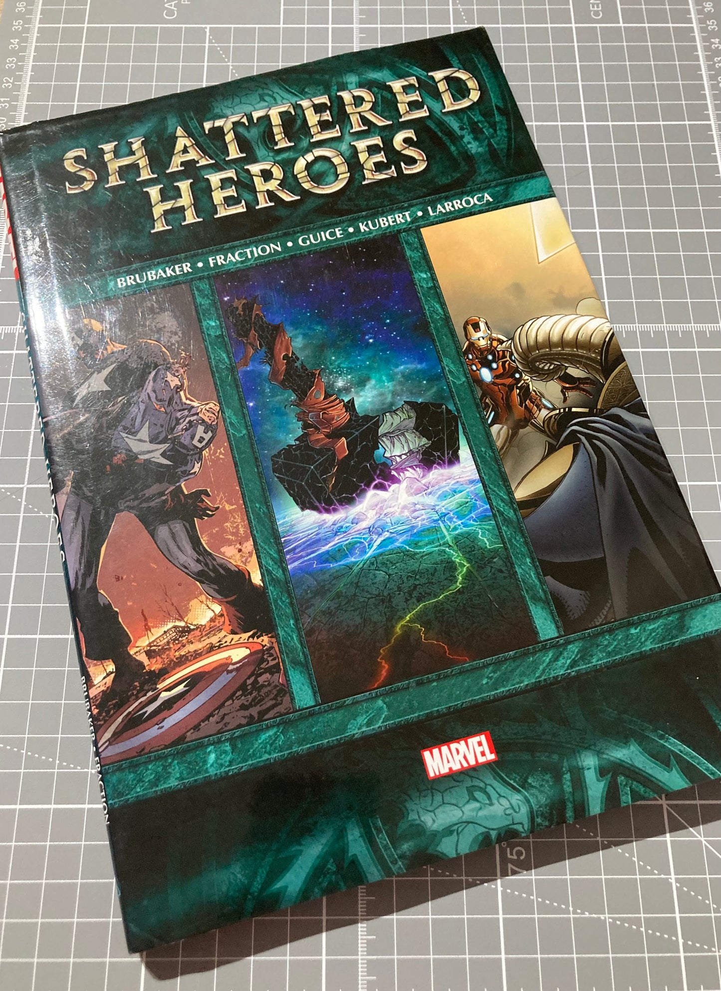 Fear Itself: Shattered Heroes HC