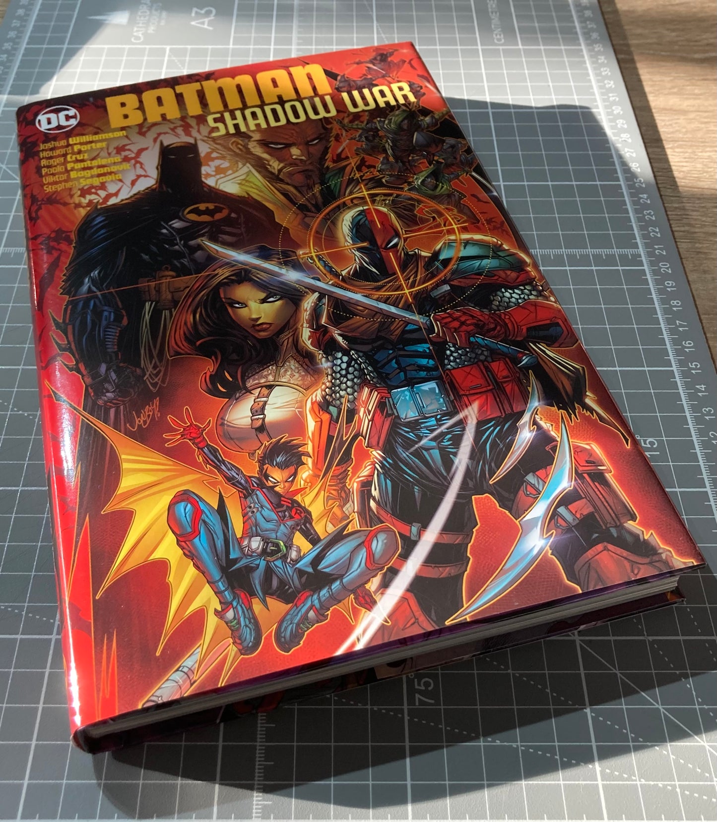 Batman: Shadow War HC