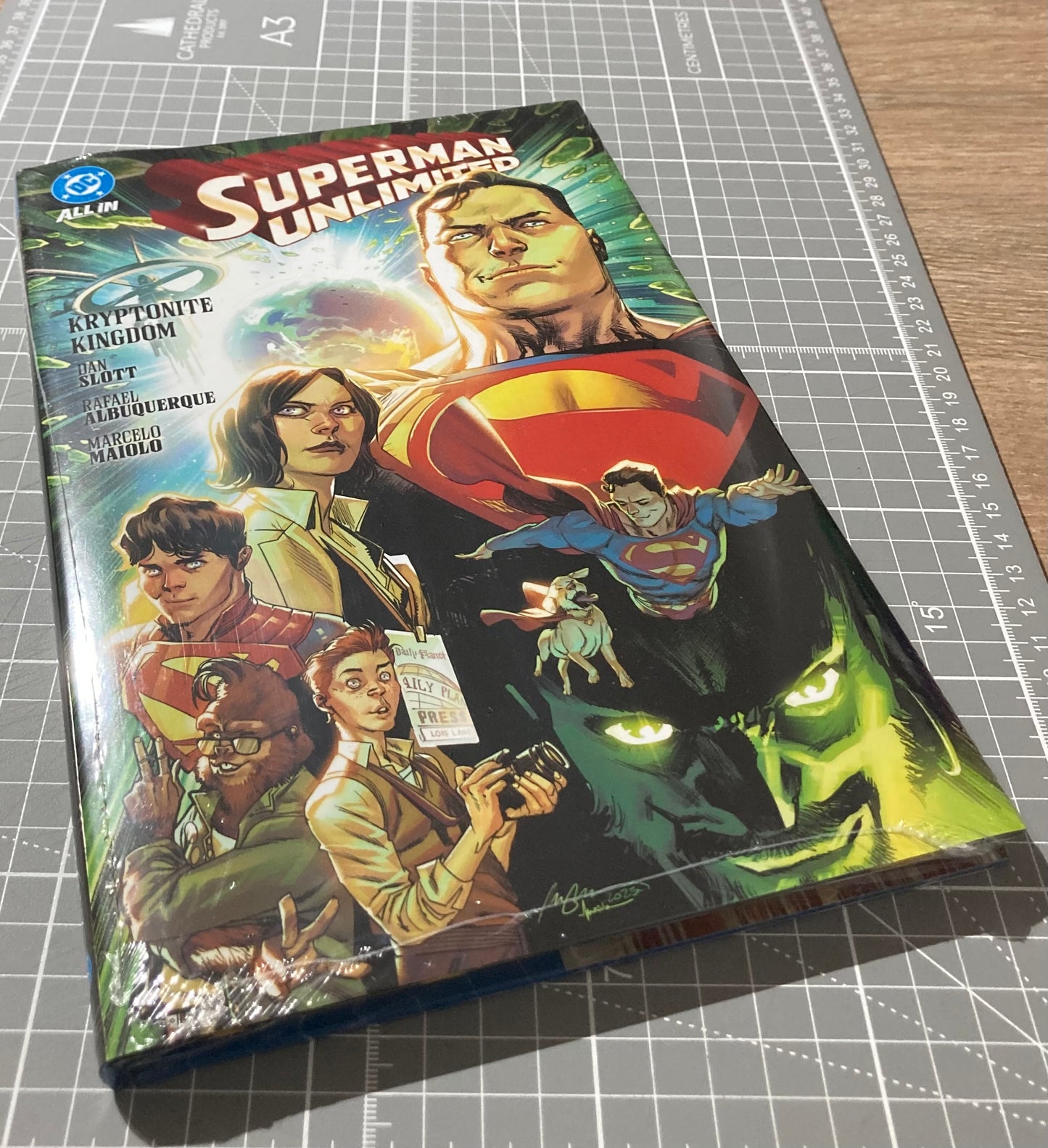 Superman Unlimited Vol. 1 HC