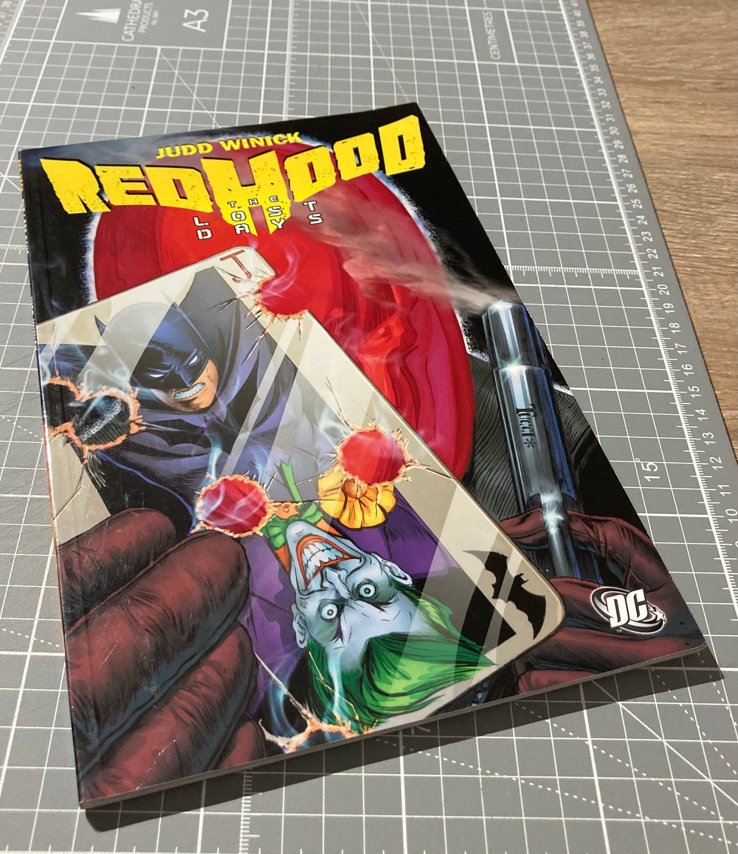 Red Hood: The Lost Days TPB