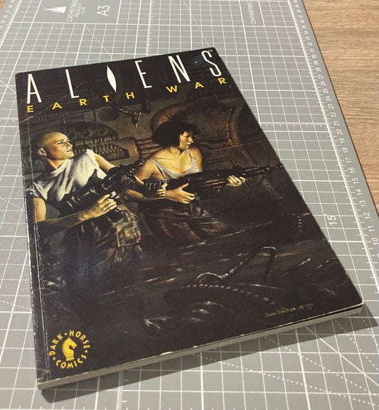 Aliens Vol. 3: Earth War (1991 Edition) TPB
