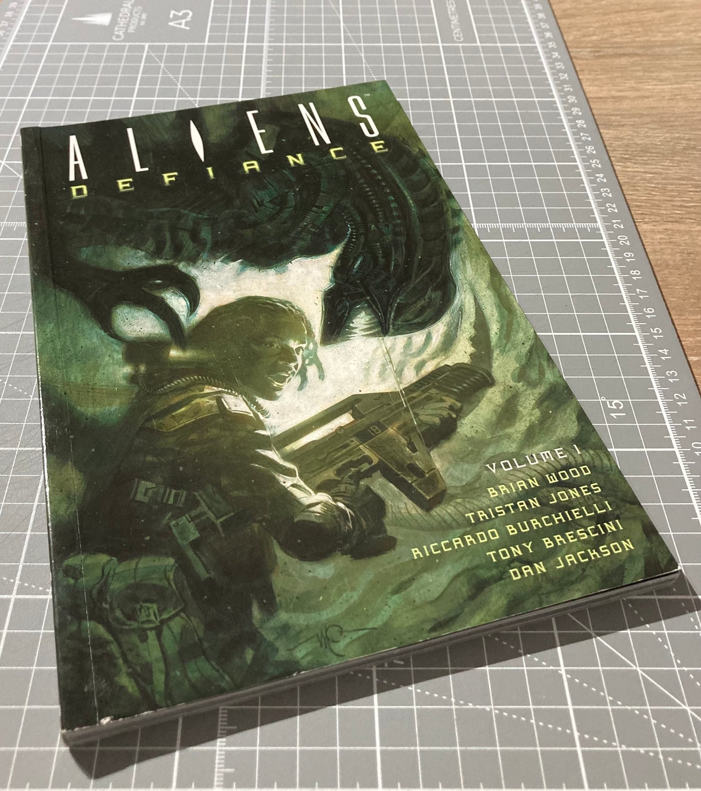 Aliens: Defiance Volume 1 TPB