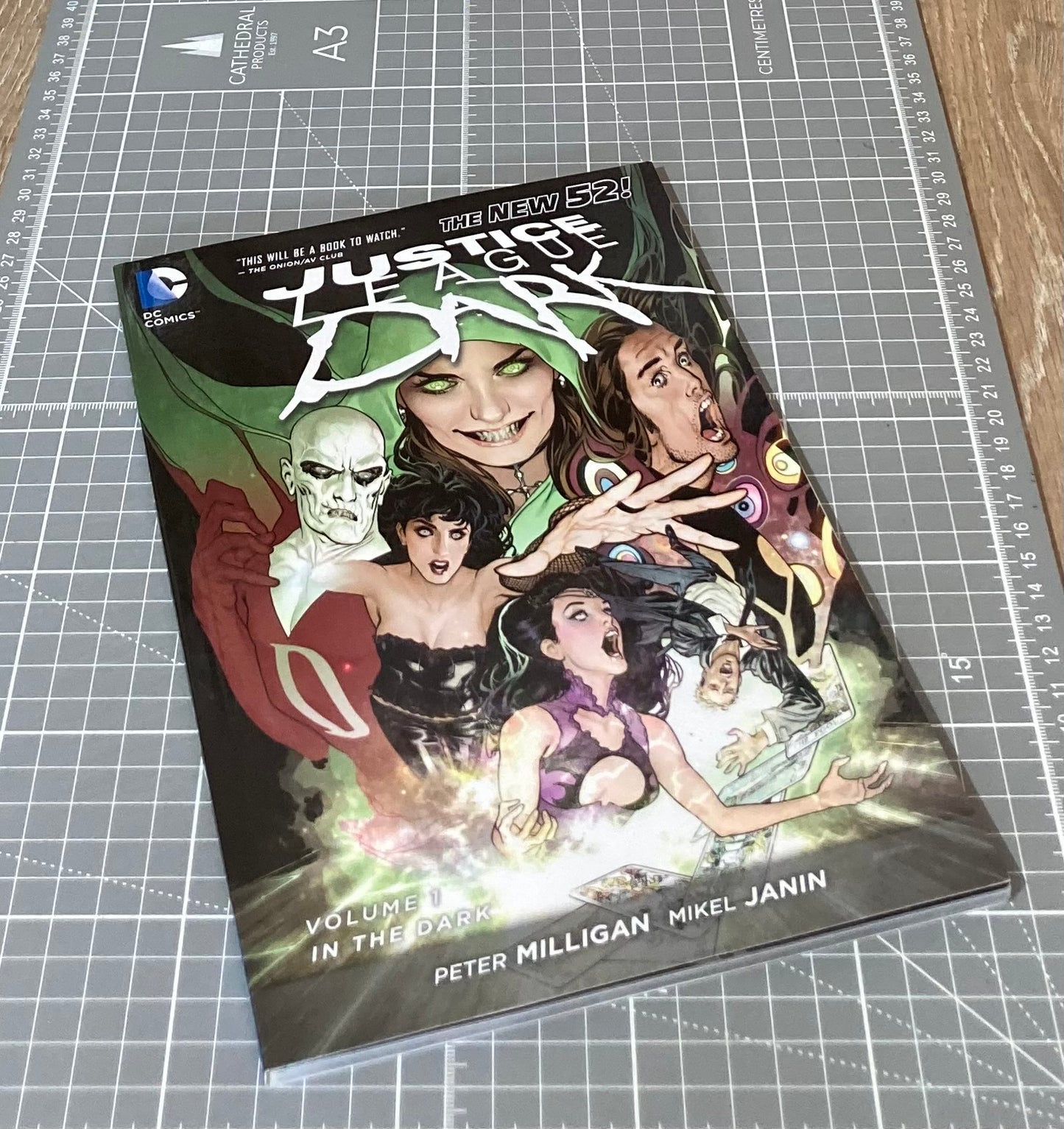 Justice League Dark Vol. 1: In the Dark (The New 52) TPB
