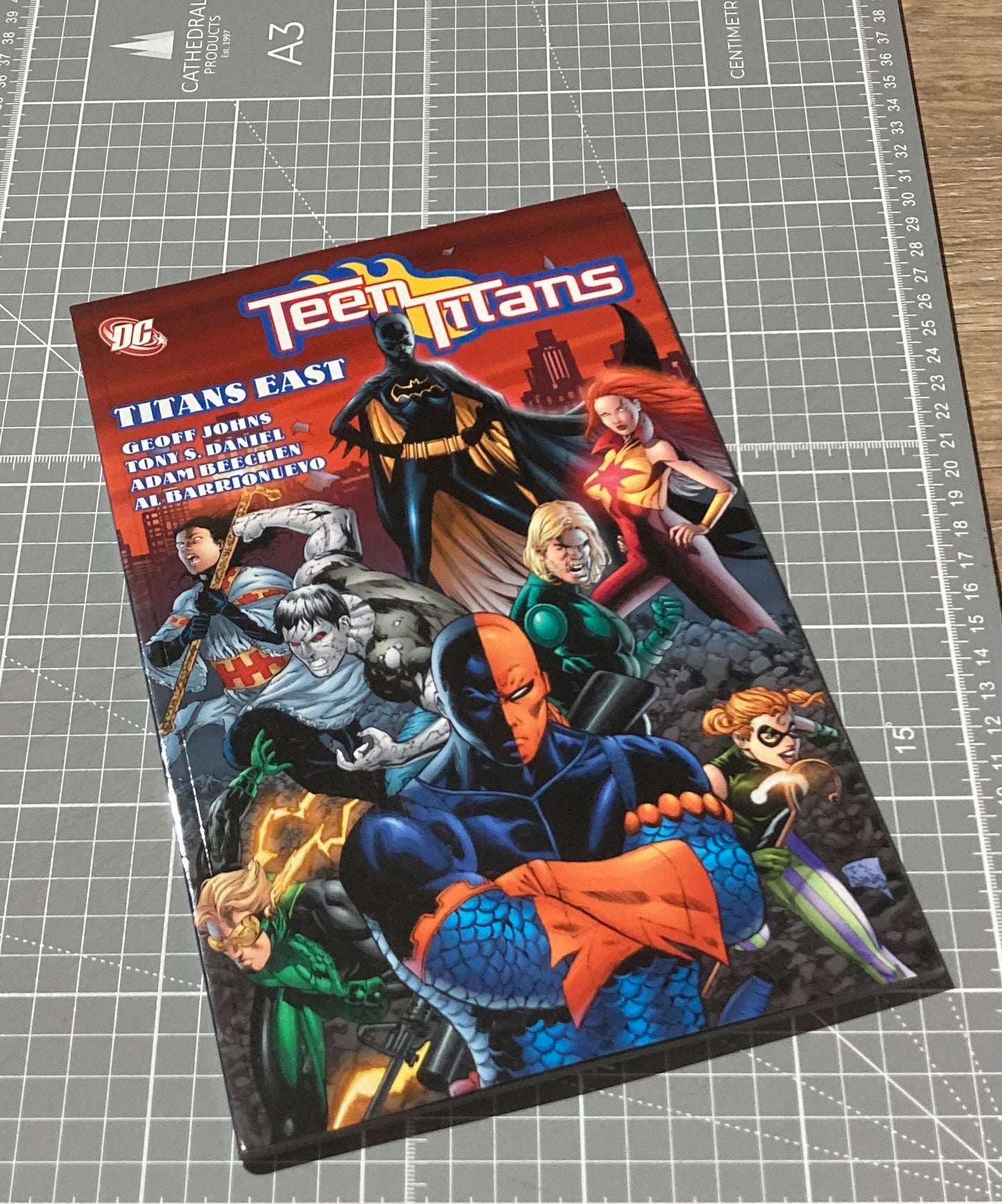 Teen Titans Vol. 7: Titans East TPB