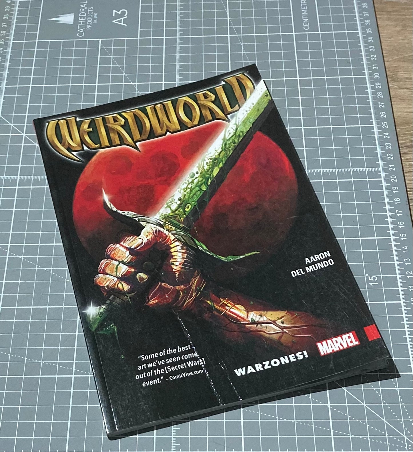 Weird world Vol. 0: Warzones! TPB