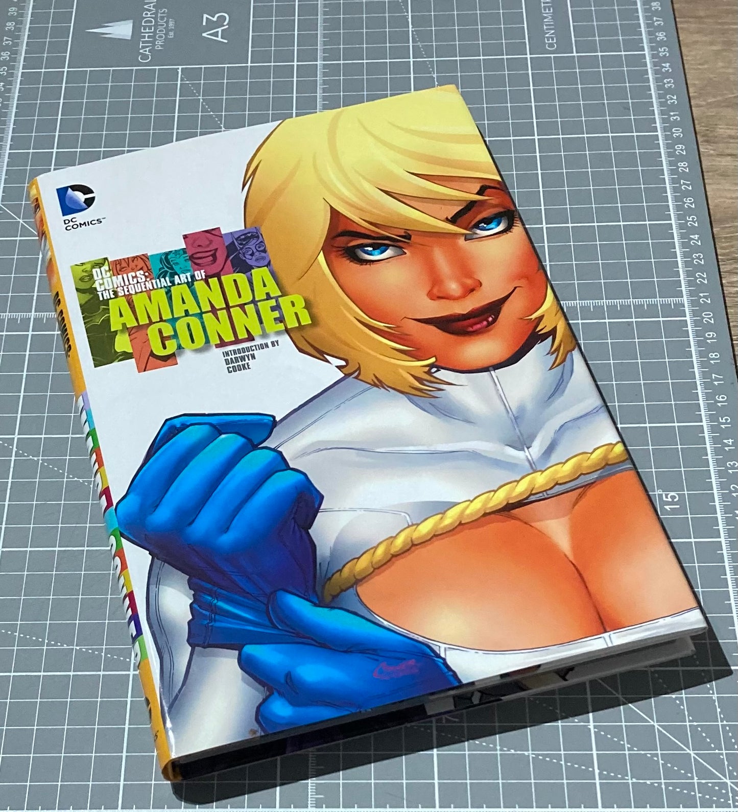 DC Comics The Sequential Art of Amanda Conner HC