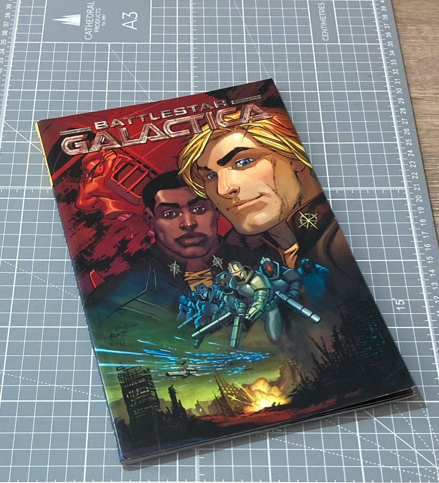 Classic Battlestar Galactica Vol. 1 TPB