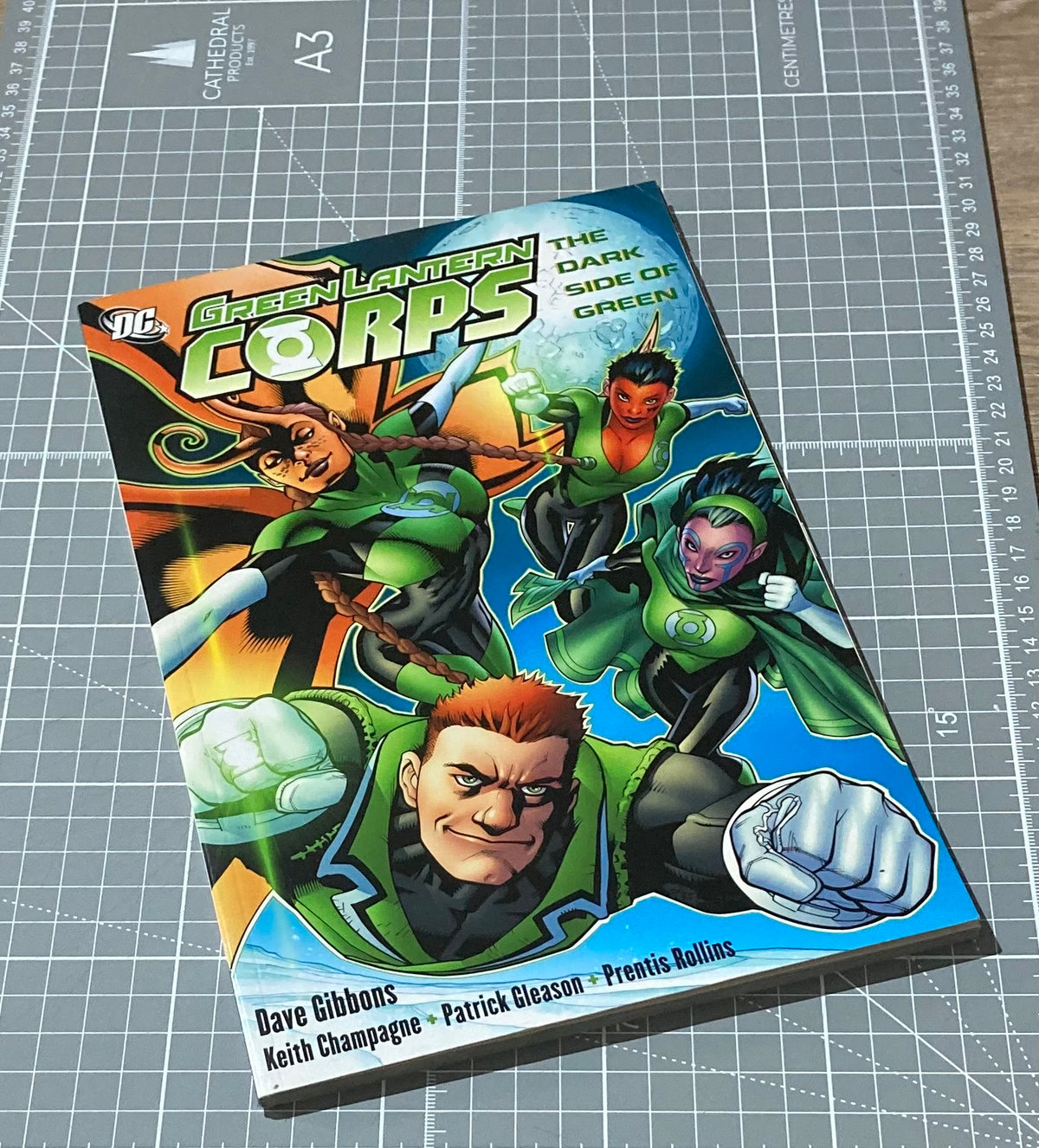 Green Lantern Corps: The Dark Side of Green TPB