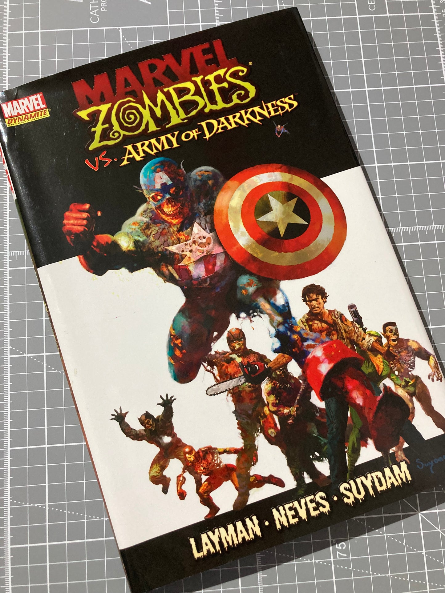 Marvel Zombies Vs. Army Of Darkness: Captain America Cover HC