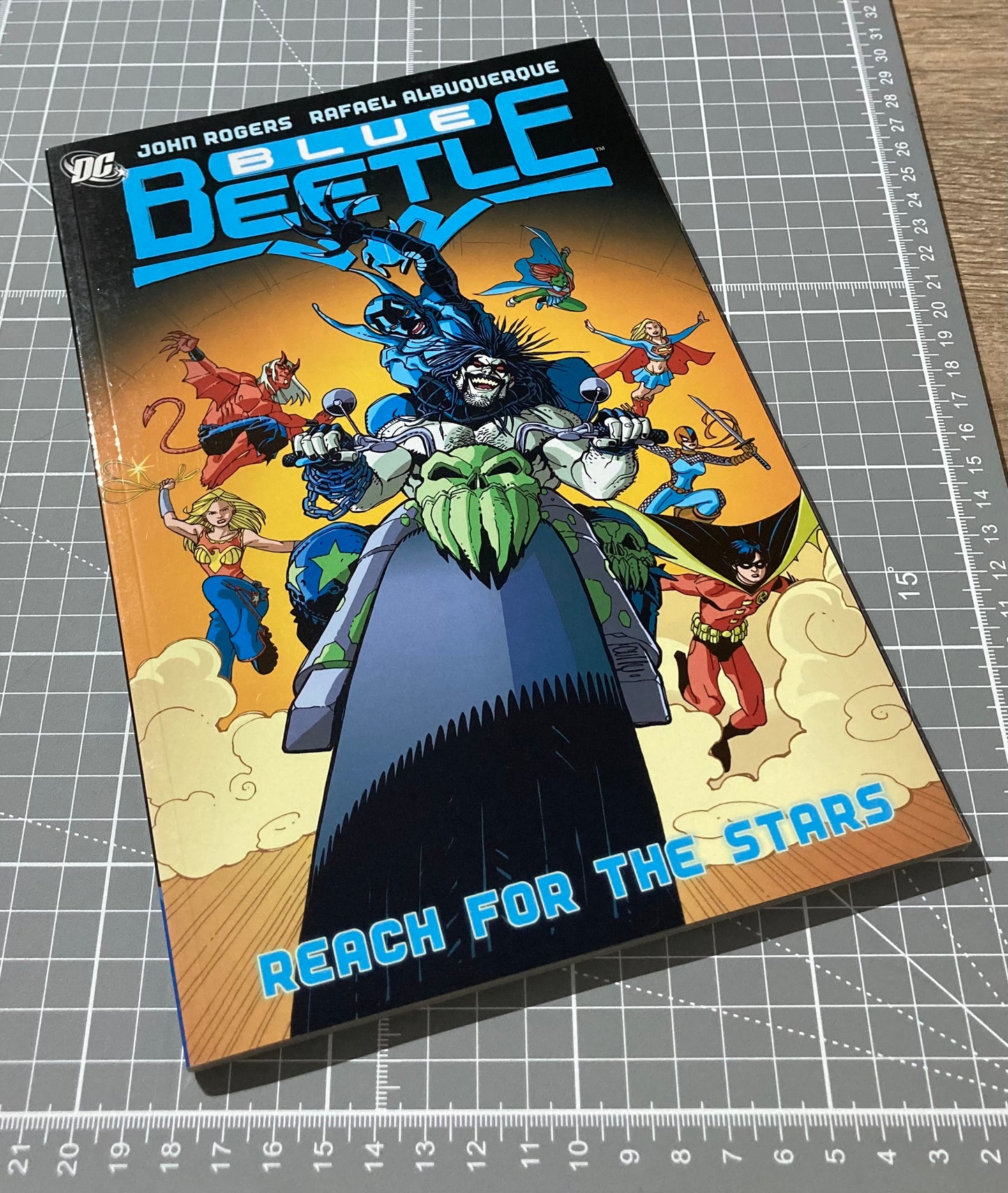 Blue Beetle Vol 3: Reach for the Stars TPB