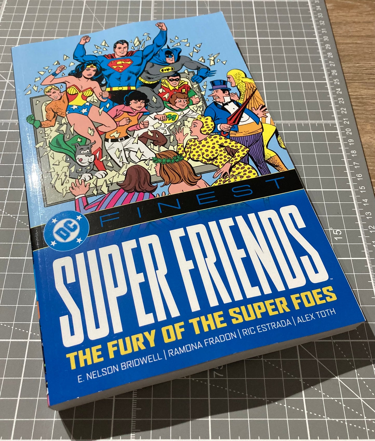 DC Finest: Super Friends: the Fury of the Super Foes TPB
