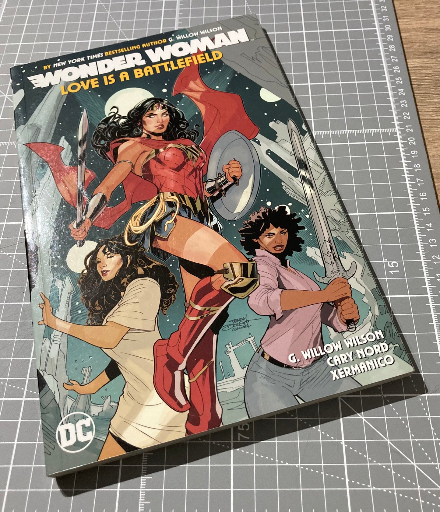 Wonder Woman Volume 2: Love is a Battlefield TPB