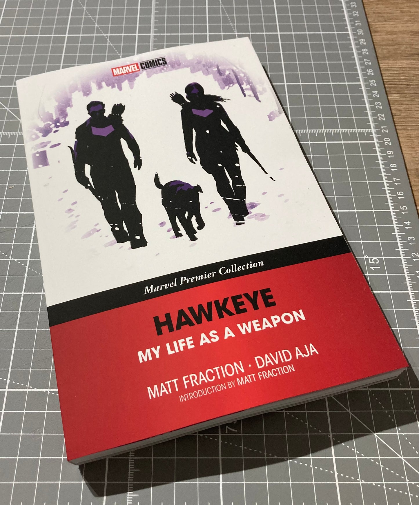 Hawkeye: My Life As A Weapon [Marvel Premier Collection] TPB (NEW!)
