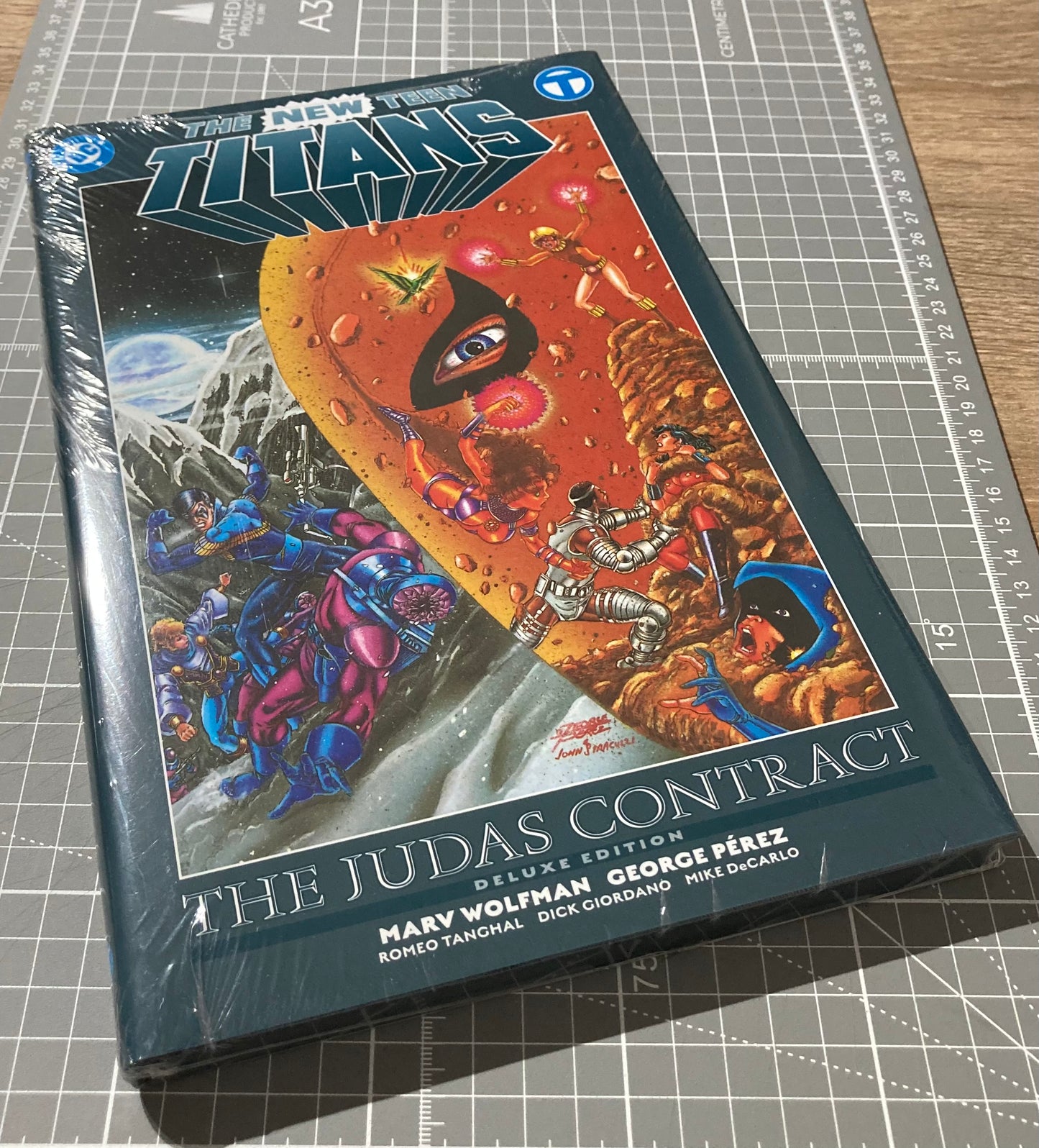 The New Teen Titans: The Judas Contract Deluxe Edition HC (NEW!)