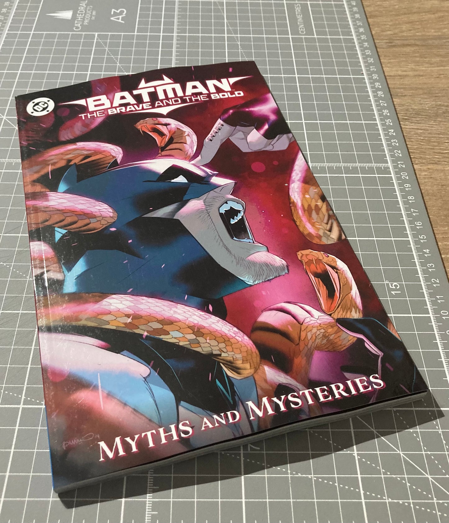 Batman: the Brave and the Bold - Myths and Mysteries TPB