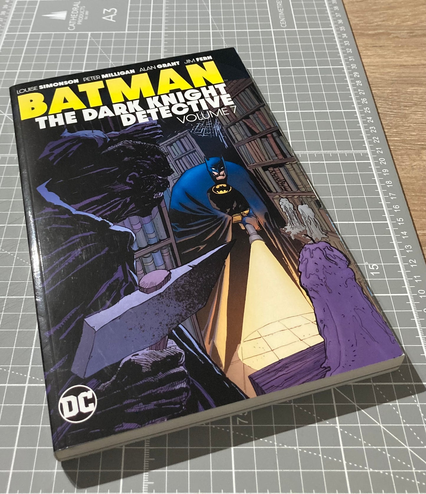 Batman: The Dark Knight Detective Vol. 7 TPB
