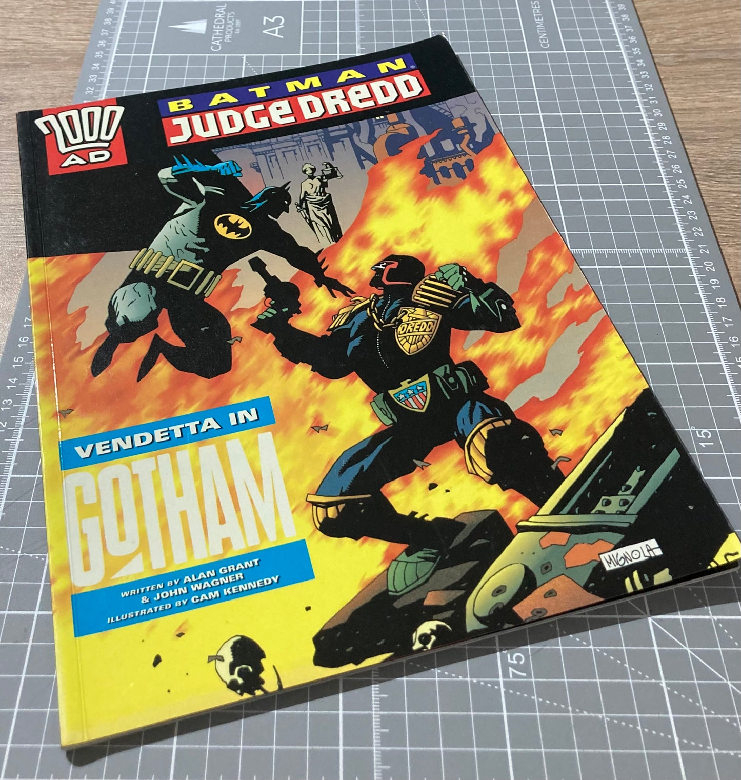Batman, Judge Dredd: Vendetta in Gotham Large Format TPB
