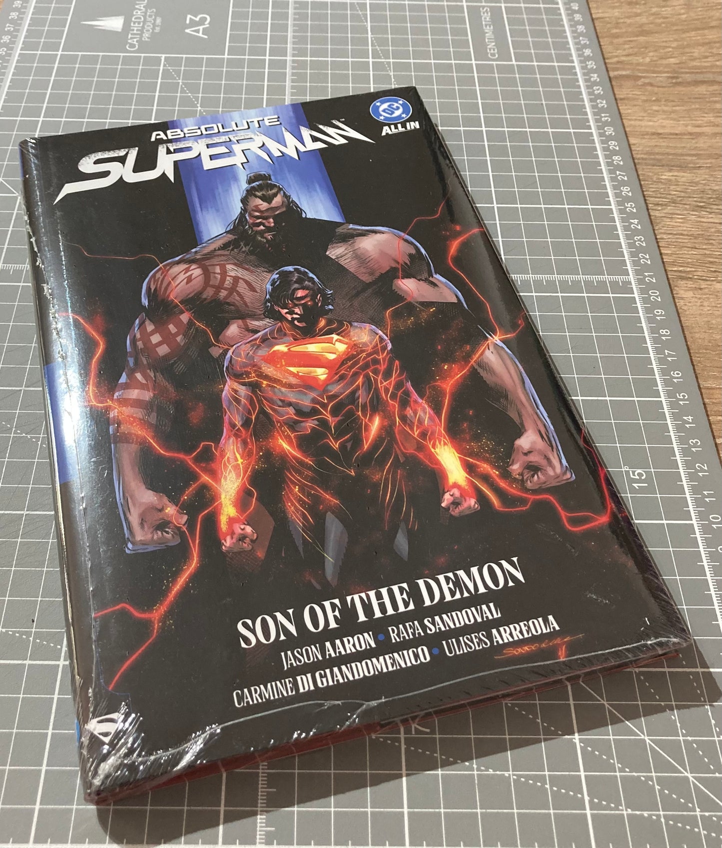Absolute Superman Vol. 2: Son of the Demon HC