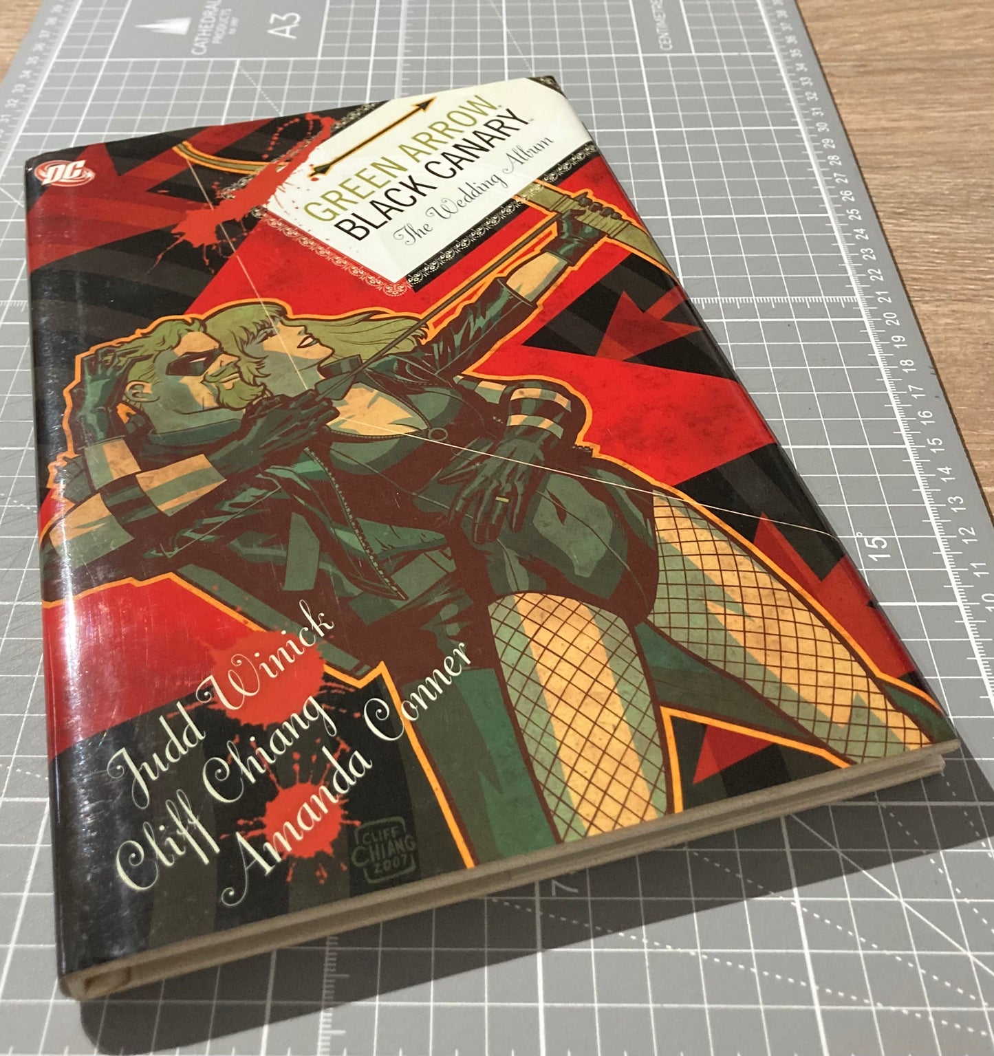 Green Arrow/Black Canary: The wedding album HC