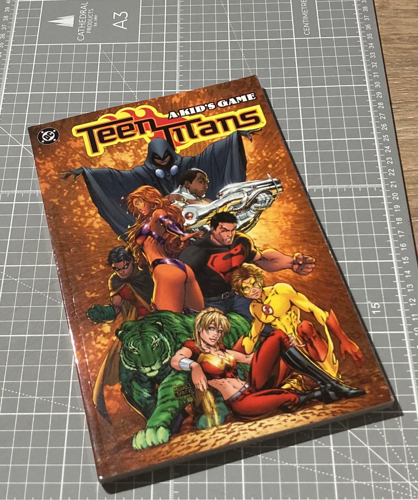 Teen Titans Vol. 1: A kid's game TPB