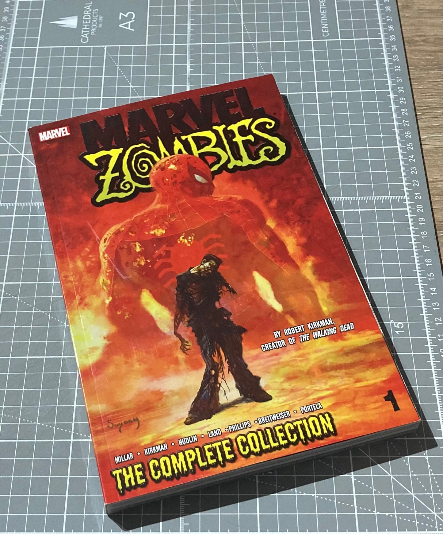 Marvel Zombies: The Complete Collection Volume 1 TPB