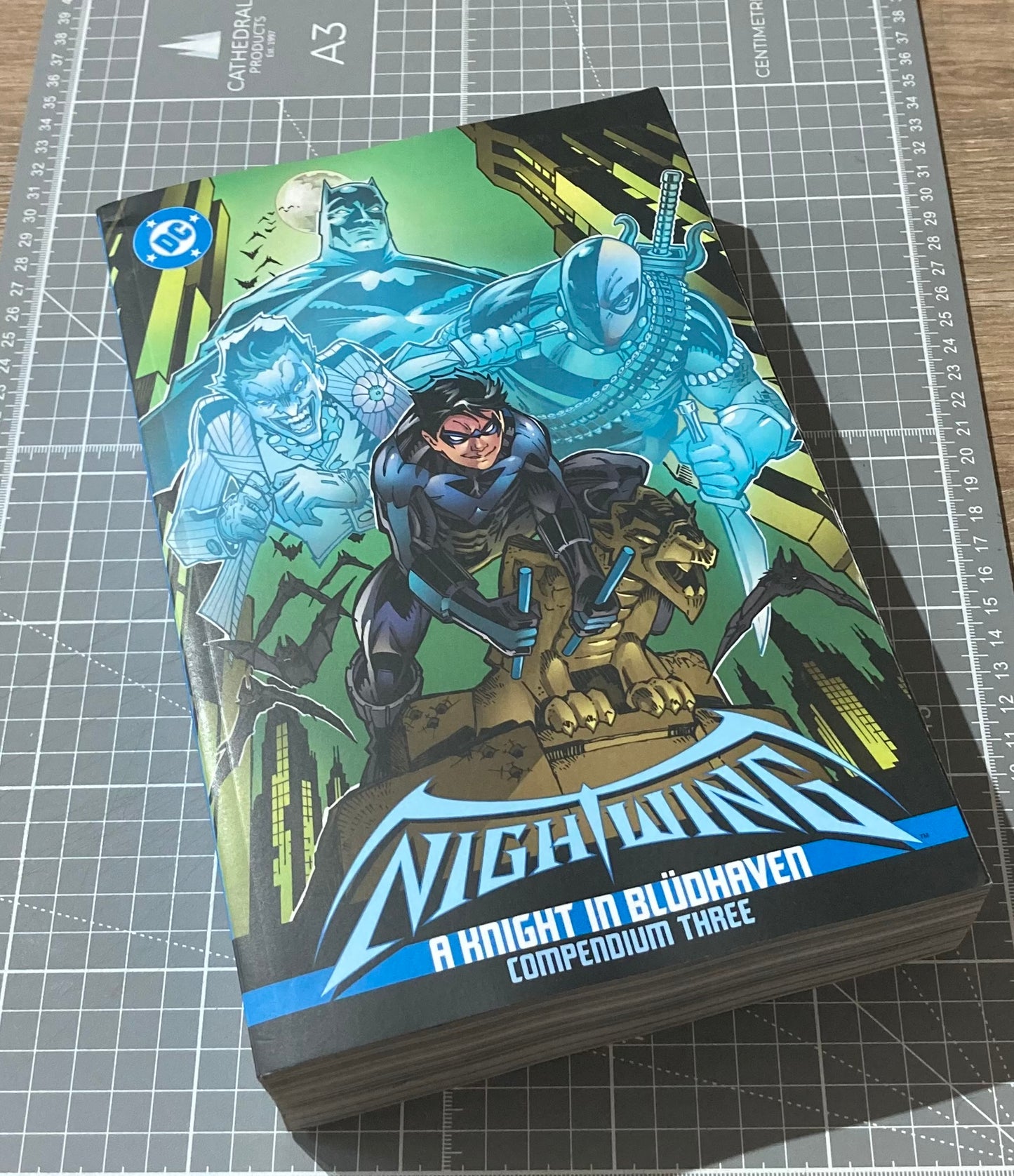 Nightwing: a Knight in Blüdhaven Compendium Three TPB