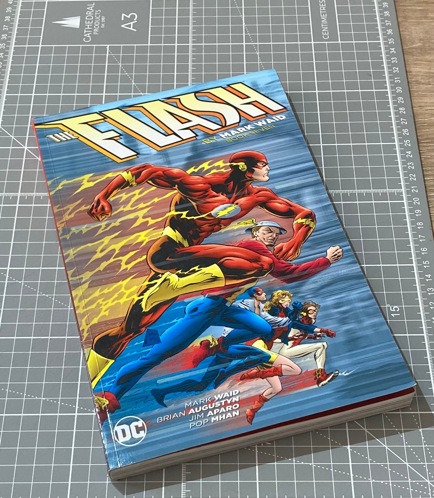 The Flash by Mark Waid: Book Seven TPB