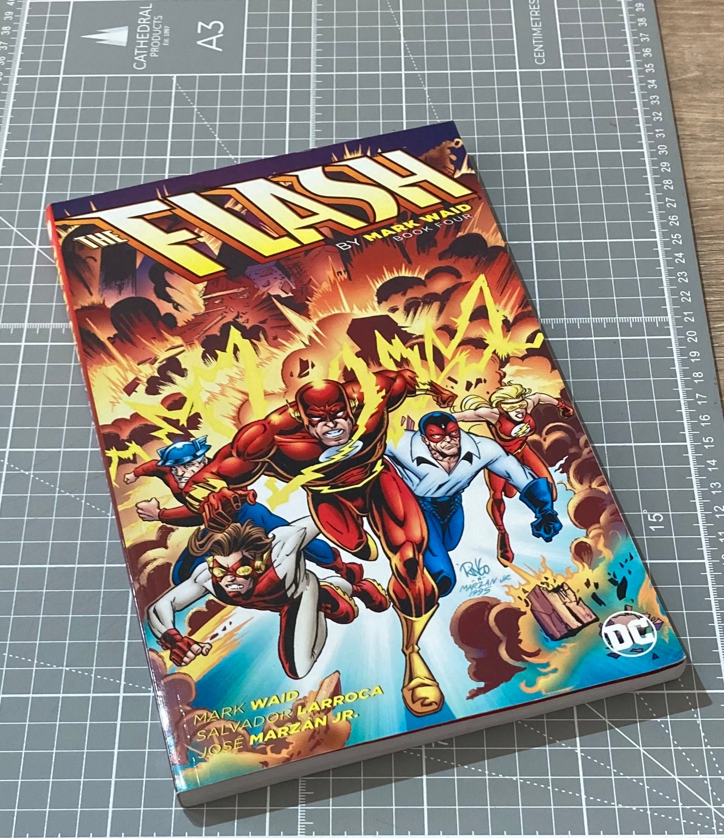 The Flash by Mark Waid: Book Four TPB