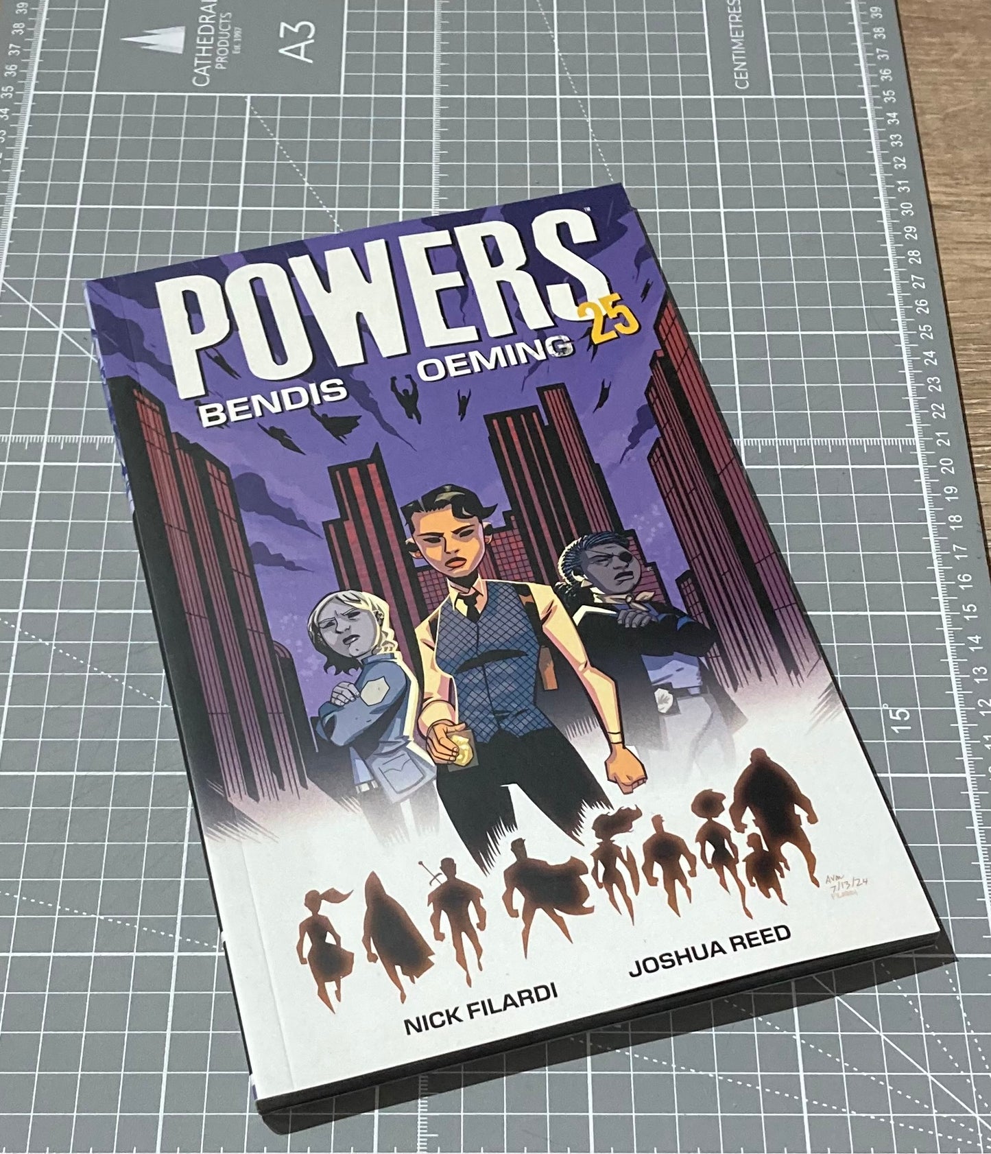 Powers 25 Volume 1 TPB