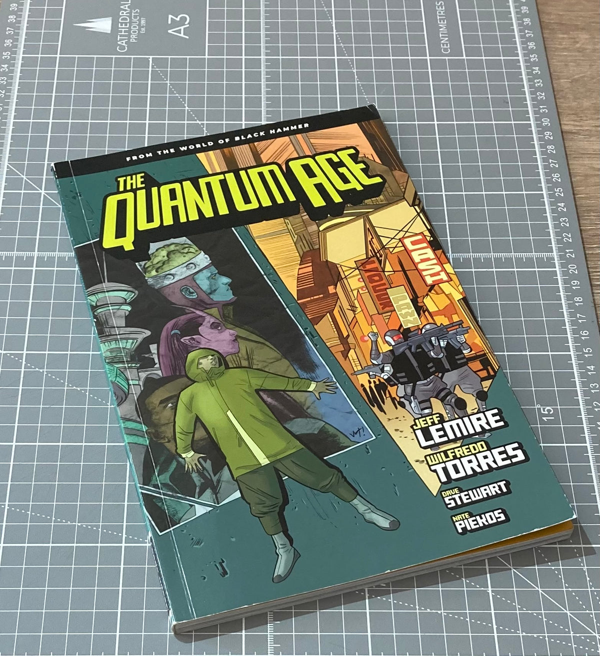 Quantum Age: from the World of Black Hammer Volume 1 TPB