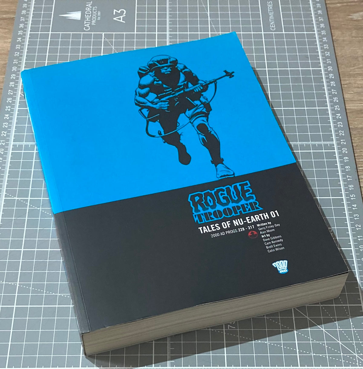 Rogue Trooper Tales of Nu-Earth TPB