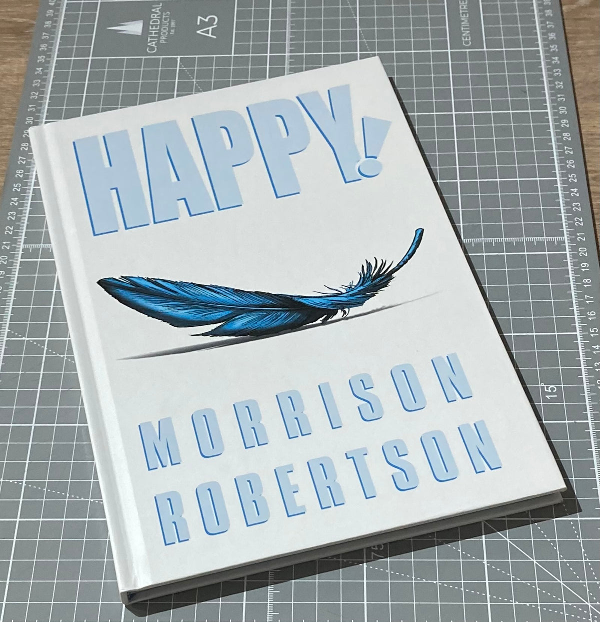 Happy! Deluxe Edition OHC