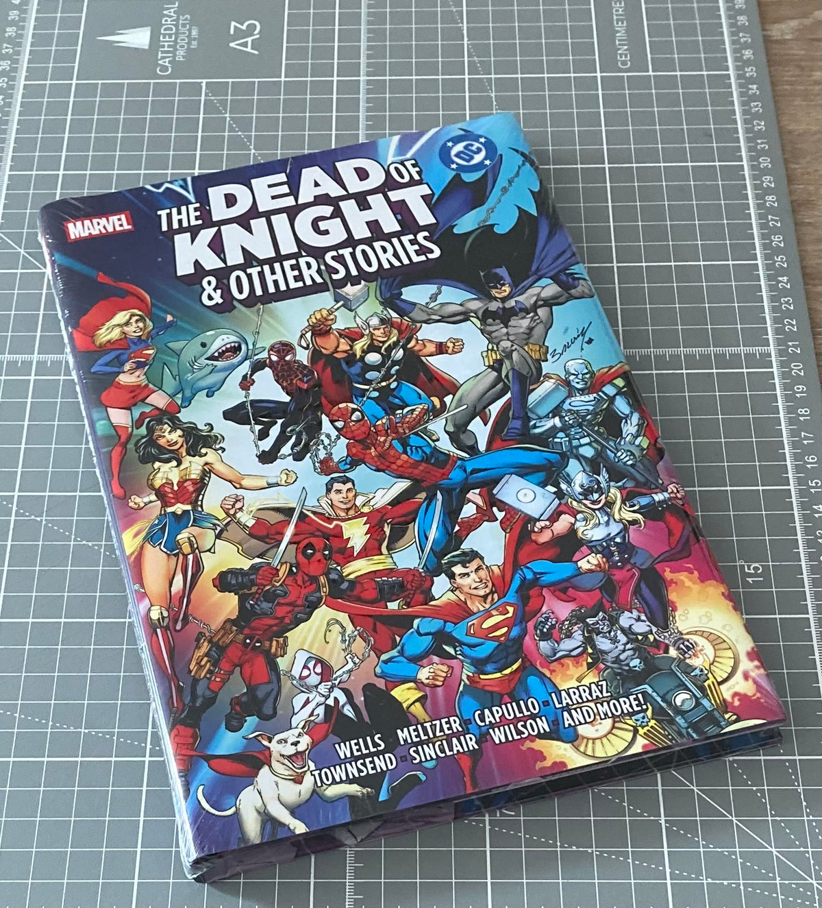 Marvel/DC: The Dead Of Knight & Other Stories HC